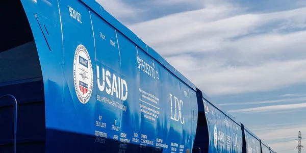 Американська агенція з міжнародного розвитку в Україні призупиняє діяльність через розпорядження Держдепу США