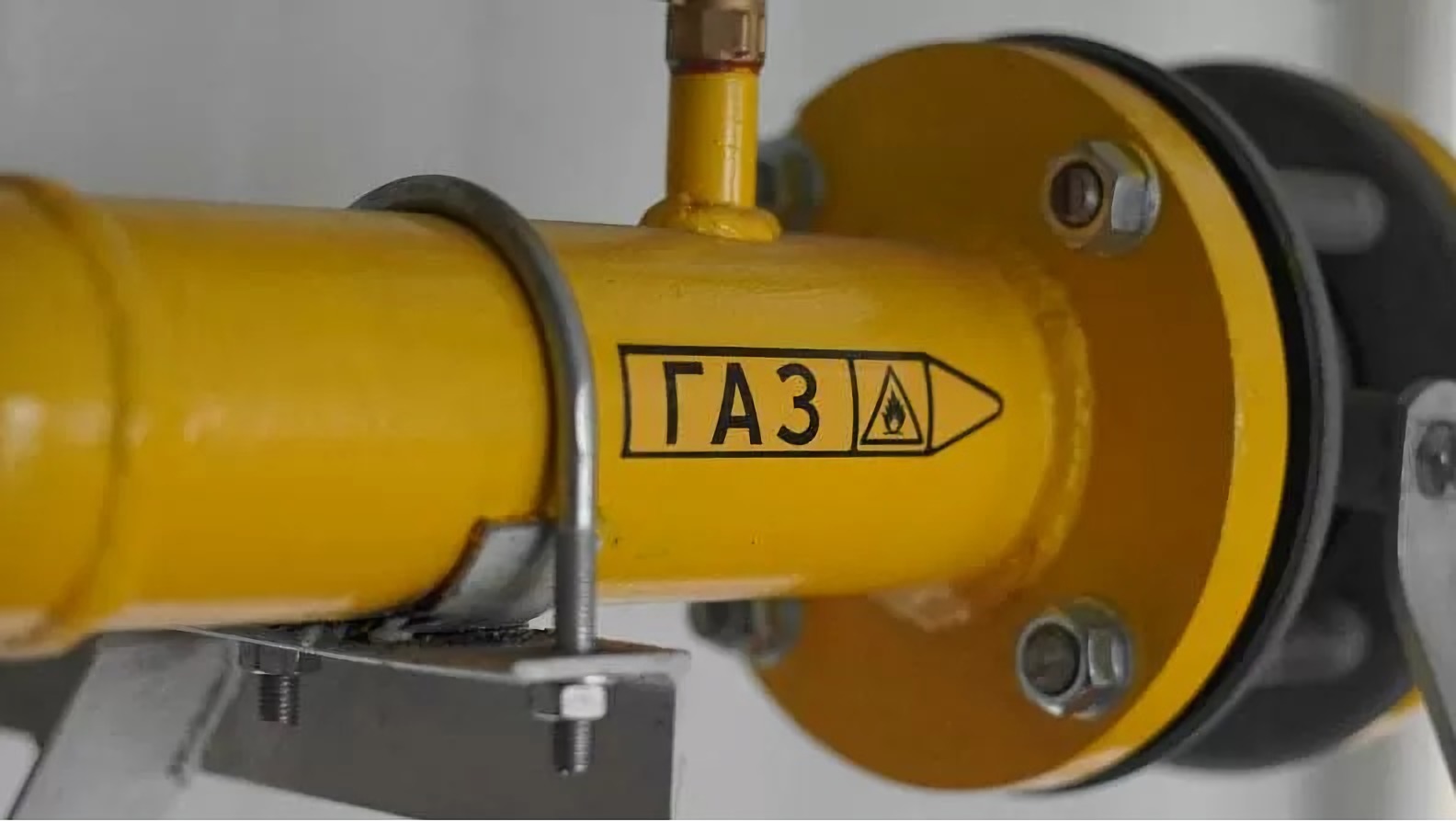 В Раді пропонують скасувати плату за транспортування і розподіл природного газу для населення